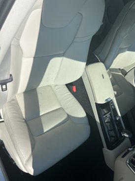 Used 2024 Volvo S60 T8 Plus w/ Climate Package image 65