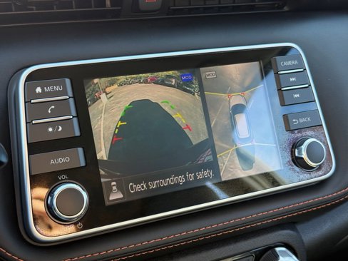 Used 2019 Nissan Kicks SR w/ SR Premium Package image 14