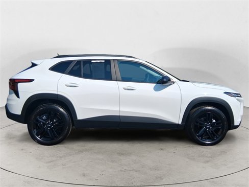 Used 2025 Chevrolet Trax ACTIV w/ Driver Confidence Package image 6