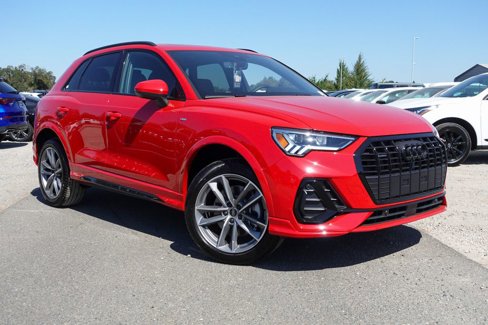New 2025 Audi Q3 2.0T Premium image 3