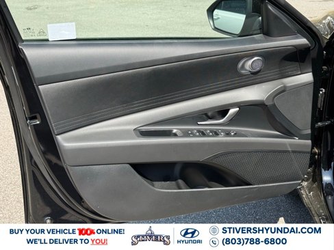 Certified 2025 Hyundai Elantra Blue image 22