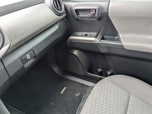 Used 2022 Toyota Tacoma SR5 image 22