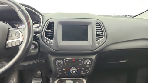 Used 2020 Jeep Compass Latitude image 22