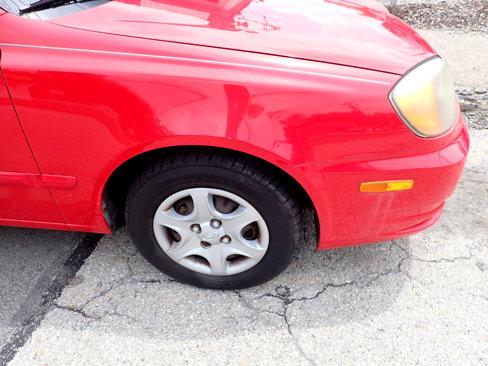 Used 2003 Hyundai Accent GL image 10
