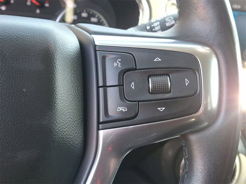 Used 2019 Chevrolet Blazer LT image 18