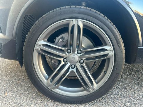 Used 2015 Audi Q7 TDI Prestige image 25