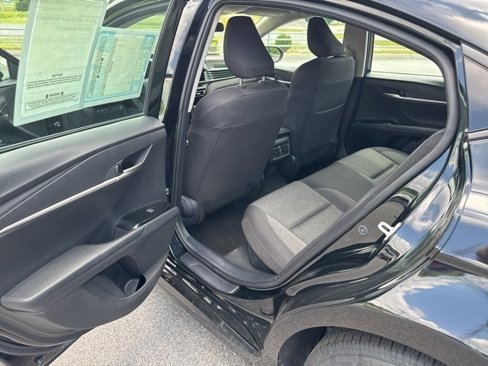 Used 2025 Toyota Camry LE image 24