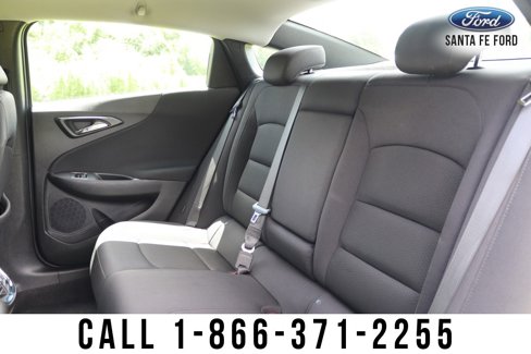 Used 2023 Chevrolet Malibu LT image 40