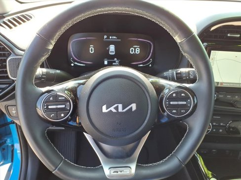 Used 2023 Kia Soul GT-Line image 19