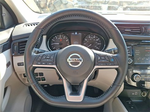Certified 2022 Nissan Rogue Sport SL w/ Premium Package image 16