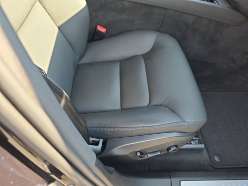 Certified 2022 Volvo XC60 B5 Momentum w/ Climate Package image 12