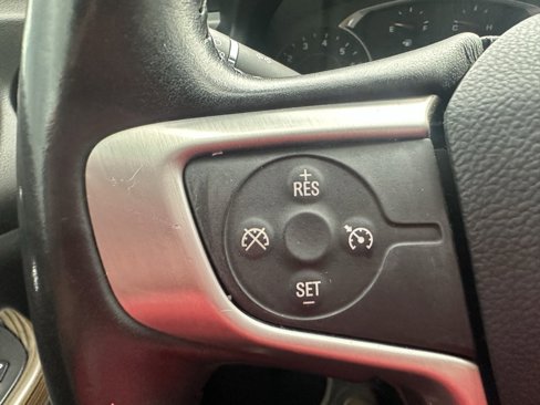 Used 2020 GMC Acadia SLE w/ Driver Convenience Package image 11