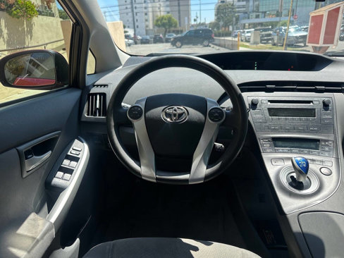 Used 2010 Toyota Prius One image 14
