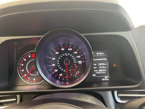 Used 2023 Hyundai Elantra SEL w/ Preferred Accessory Package image 11