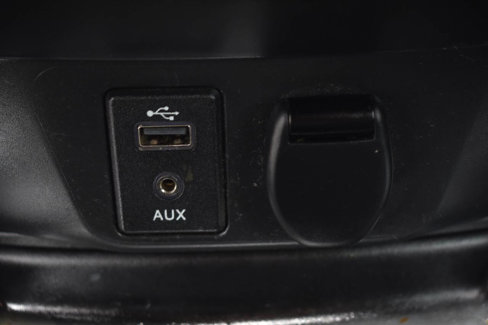 Used 2017 Nissan Rogue SV image 29