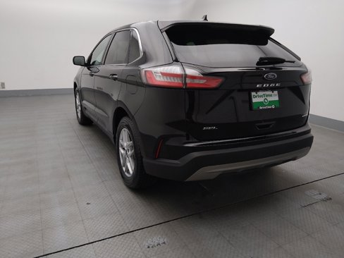 Used 2024 Ford Edge SEL image 6