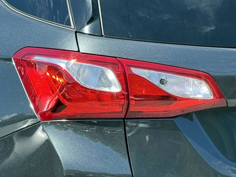 Used 2020 Chevrolet Equinox LT image 8