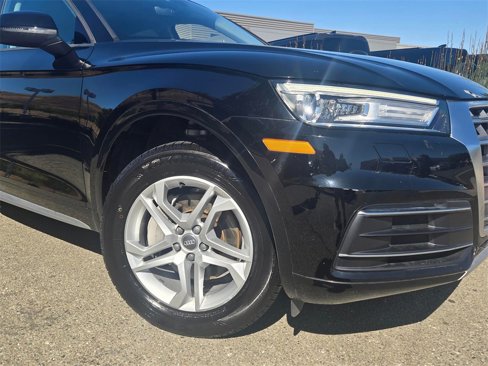 Used 2018 Audi Q5 2.0T Premium w/ Convenience Package image 9