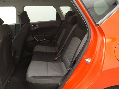 Used 2020 Kia Soul S image 18