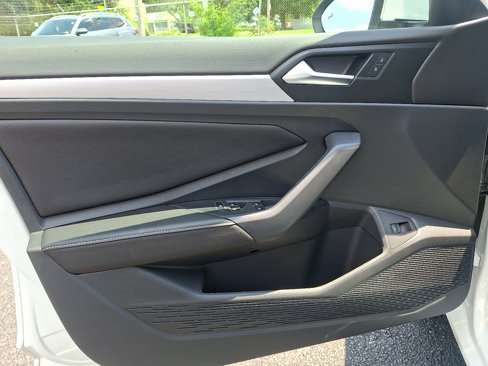 New 2025 Volkswagen Jetta S image 8