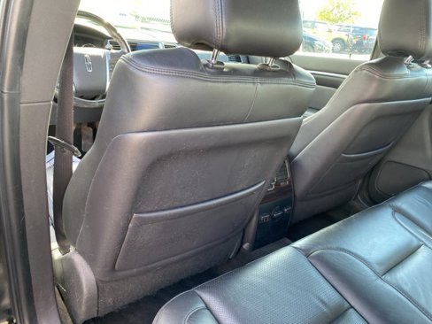 Used 2012 Lincoln MKS AWD image 30