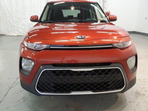 Used 2020 Kia Soul LX image 9