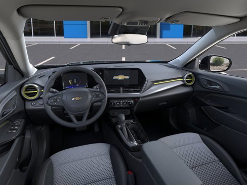 New 2025 Chevrolet Trax LT image 15