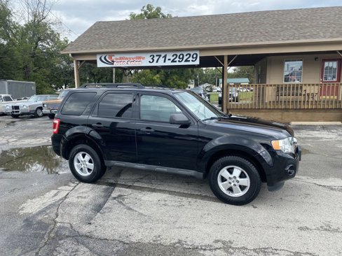 Used 2012 Ford Escape XLT image 1