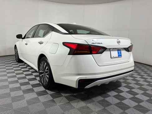 Used 2023 Nissan Altima 2.5 SV image 22