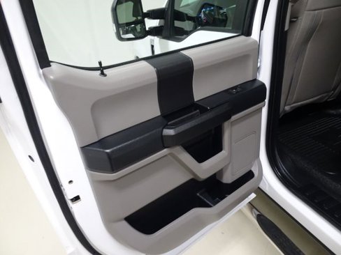 Used 2020 Ford F250 XL w/ Power Equipment Group image 40