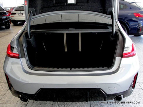 Used 2023 BMW 330i Sedan w/ M Sport Package image 77