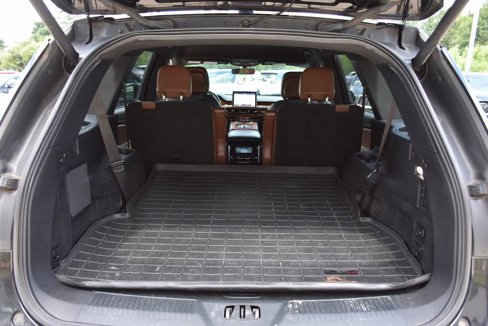 Used 2020 Lincoln Aviator Reserve w/ Elements Package Plus image 35