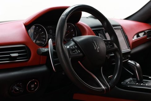 Used 2021 Maserati Levante S image 22