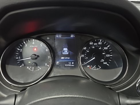Used 2019 Nissan Rogue SV image 21