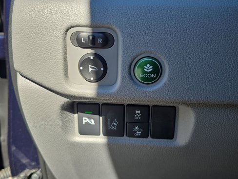 Used 2017 Honda Pilot Elite image 26