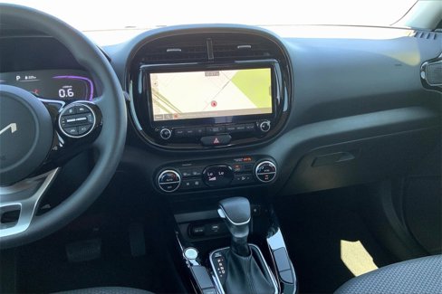 Used 2024 Kia Soul S image 9