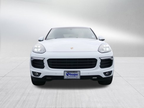Used 2018 Porsche Cayenne Platinum Edition w/ Premium Package image 8