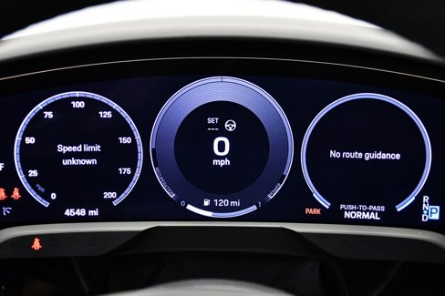 Certified 2025 Porsche Taycan 4S image 29