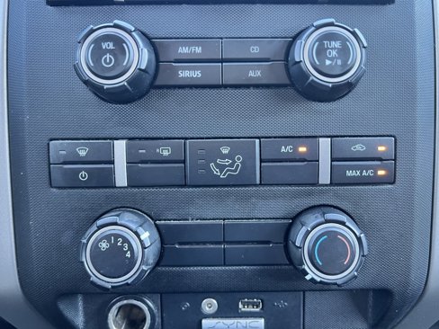Used 2012 Ford F150 XLT w/ XLT Chrome Pkg image 28