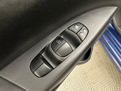 Used 2018 Nissan Sentra SV image 38