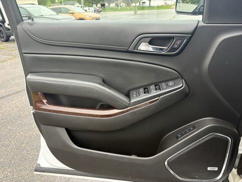 Used 2015 GMC Yukon SLT w/ Open Road Package image 17