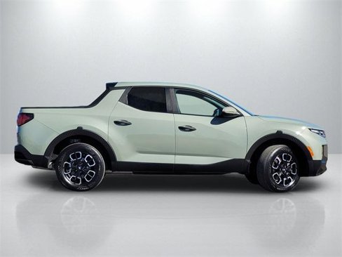 Used 2024 Hyundai Santa Cruz SEL image 3