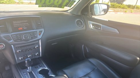 Used 2018 Nissan Pathfinder SL image 24