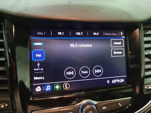 Used 2020 Chevrolet Trax LT w/ Driver Confidence Package image 28