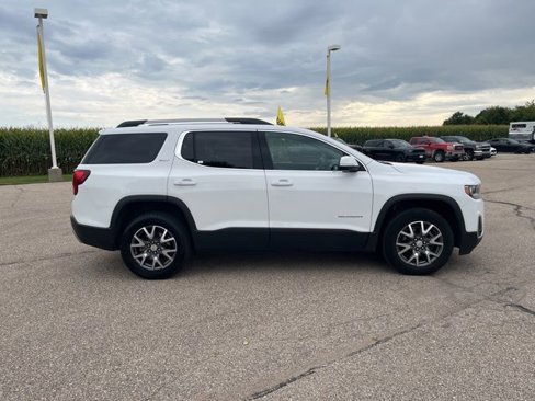 Used 2023 GMC Acadia SLT image 5