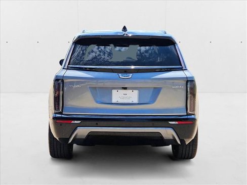 New 2026 Cadillac Vistiq Sport image 8