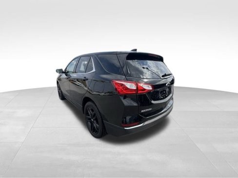 Used 2020 Chevrolet Equinox LT w/ Midnight Edition image 3