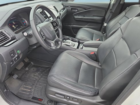 Used 2019 Honda Pilot Touring image 15