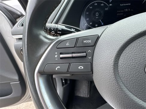 Used 2020 Hyundai Sonata SEL w/ Convenience Package image 17