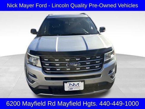 Used 2016 Ford Explorer XLT w/ Equipment Group 202A image 2